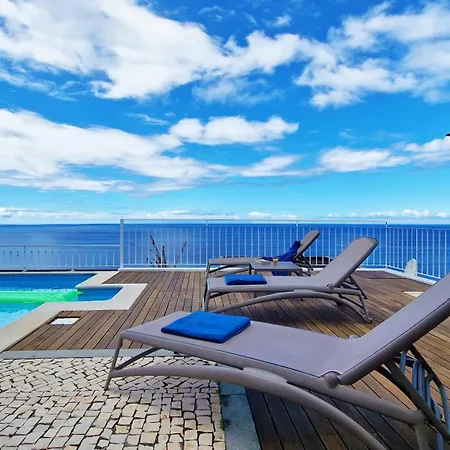 Valentina By Lovelystay